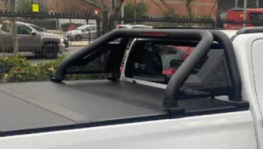 BARRA EMBELLECEDORA NEGRA